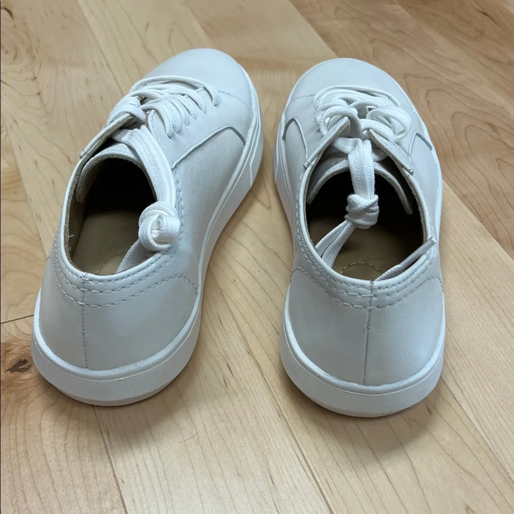 Patina Portland Leather White Casual Sneakers - Picture 8 of 11